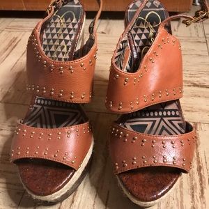 Platform wedges sandal. Barely worn